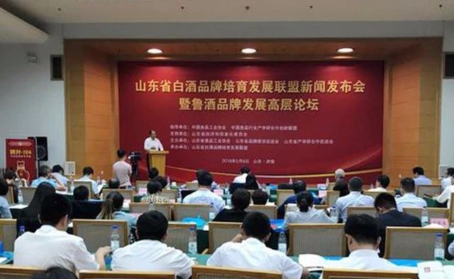 ɽ�|�׾���I(y��)�C�ό�(sh��)��30��(qi��ng)���t����(gu��)�����F(tu��n)�а�����